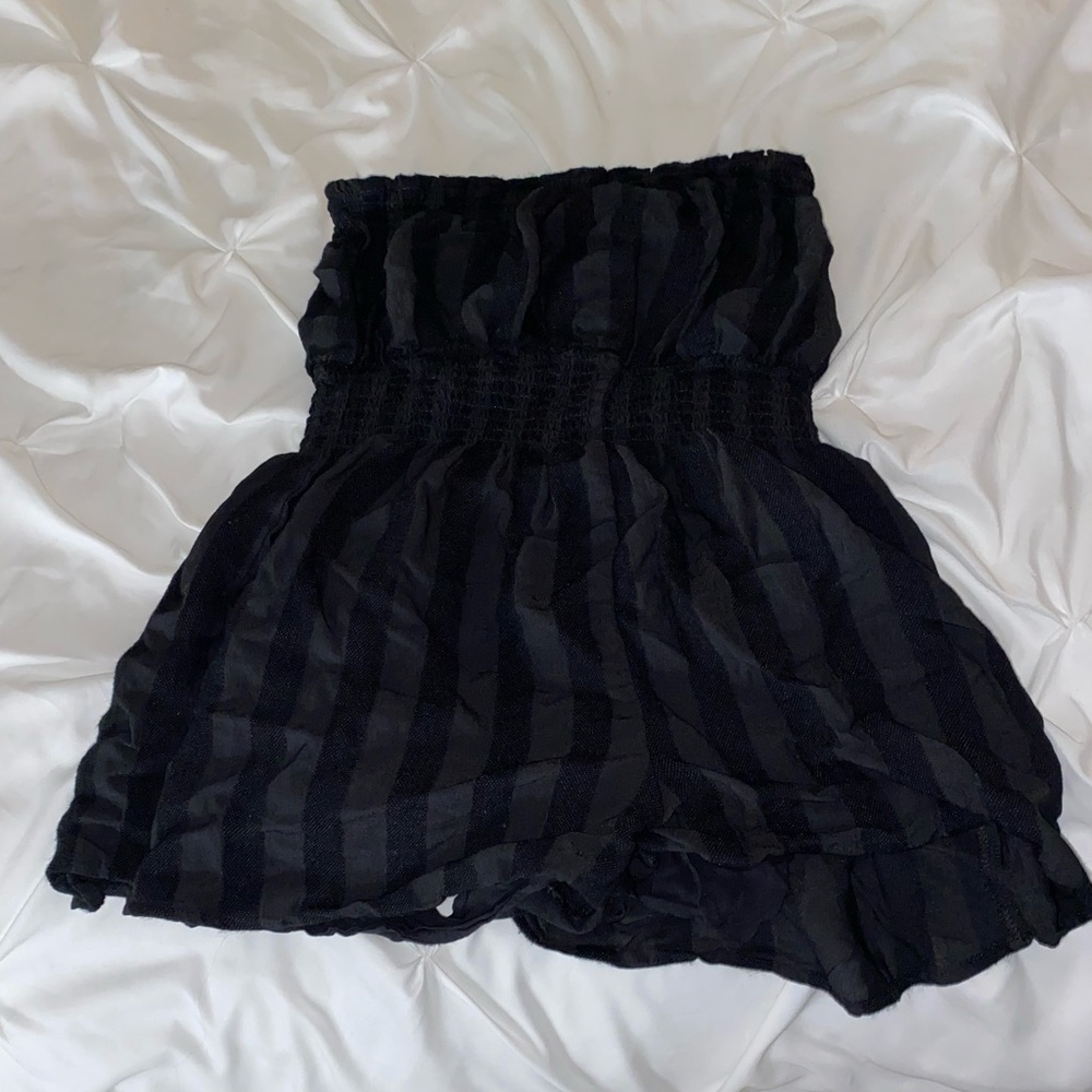 Black sleeveless romper